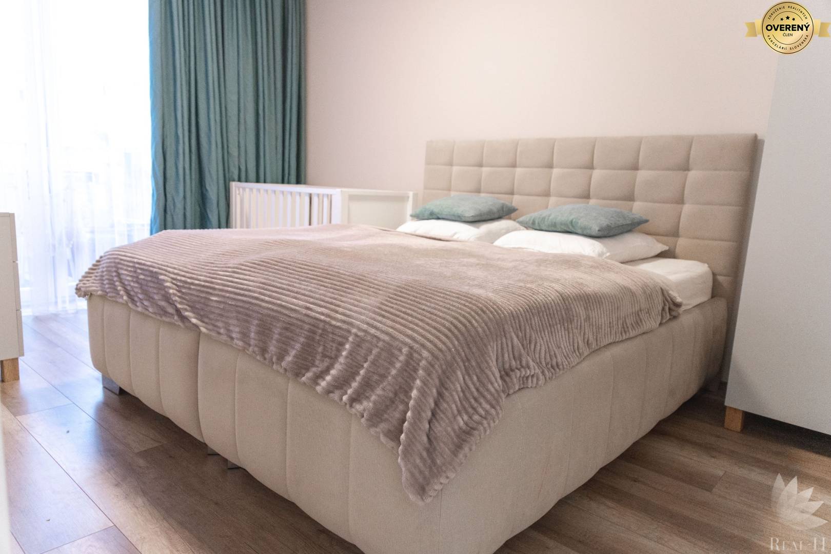 na predaj krásny 2- izbový byt v projekte AXTON RESIDENCE