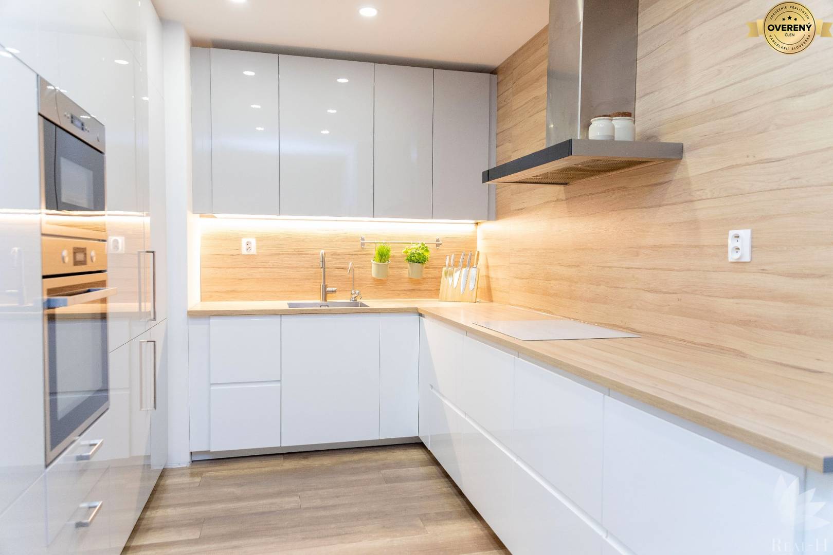 na predaj krásny, svetlý a veľký 2- izbový byt v projekte AXTON RESIDENCE , Bratislava II , Bajkalská ulica, mestská časť Ružinov