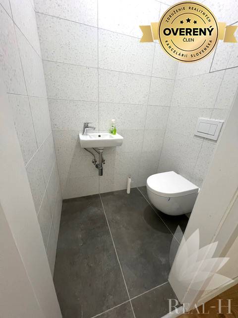 PREDAJ VEĽKORYSÝ 2 IZBOVÝ BYT NOVOSTAVBA DESINGN CENTER