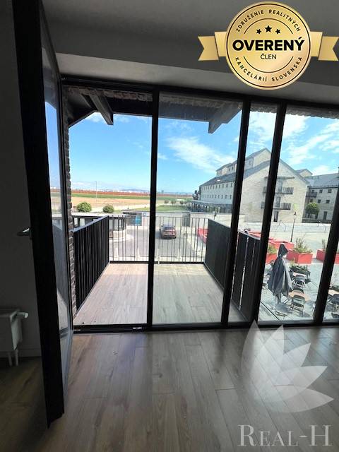 PREDAJ VEĽKORYSÝ 2 IZBOVÝ BYT NOVOSTAVBA DESINGN CENTER