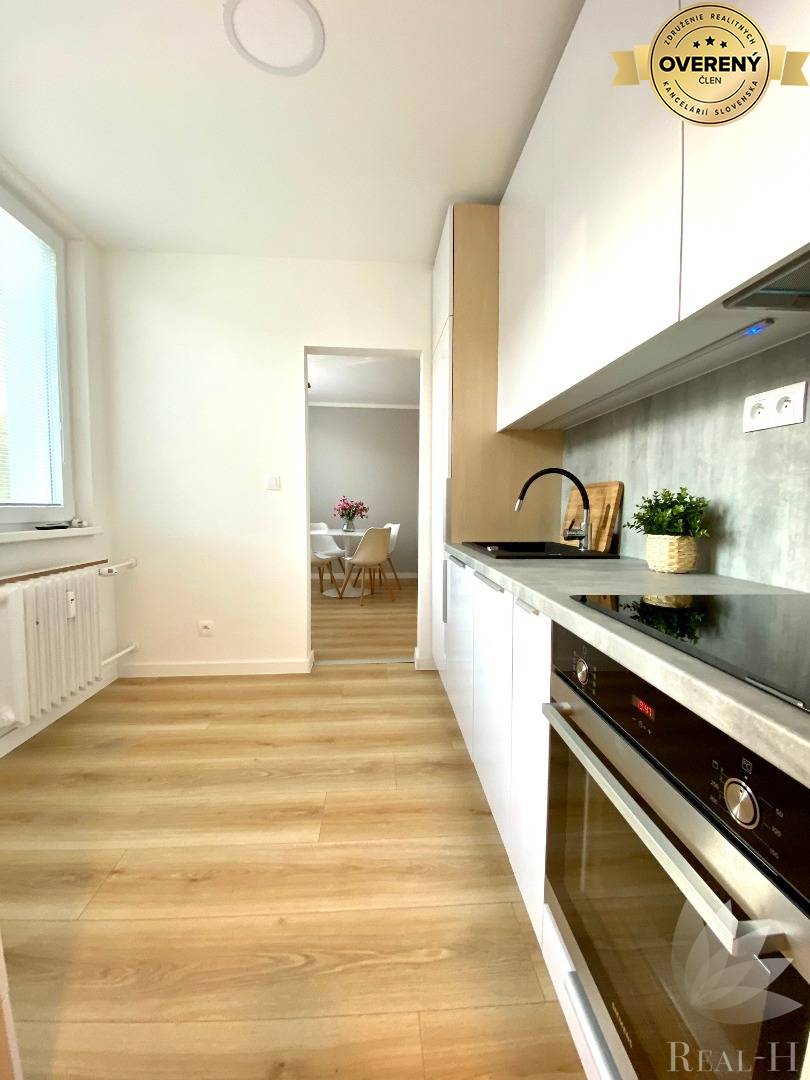 Dizajnový moderný 2 izbový byt Janotova ulica Bratislava IV Karlova Ves