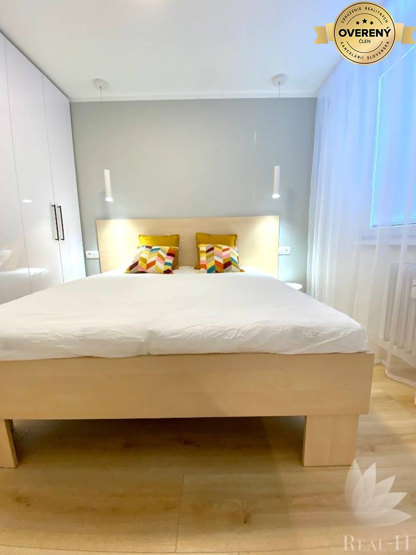 Dizajnový moderný 2 izbový byt Janotova ulica Bratislava IV Karlova Ves