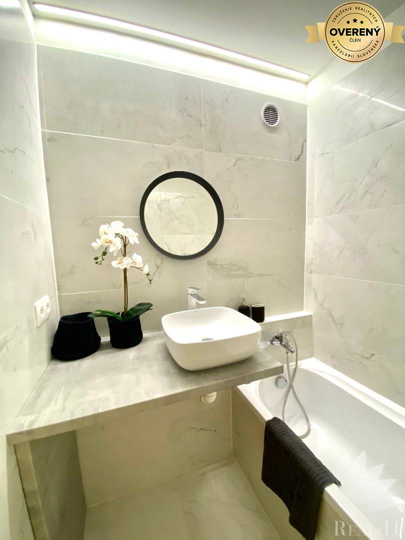 Dizajnový moderný 2 izbový byt Janotova ulica Bratislava IV Karlova Ves