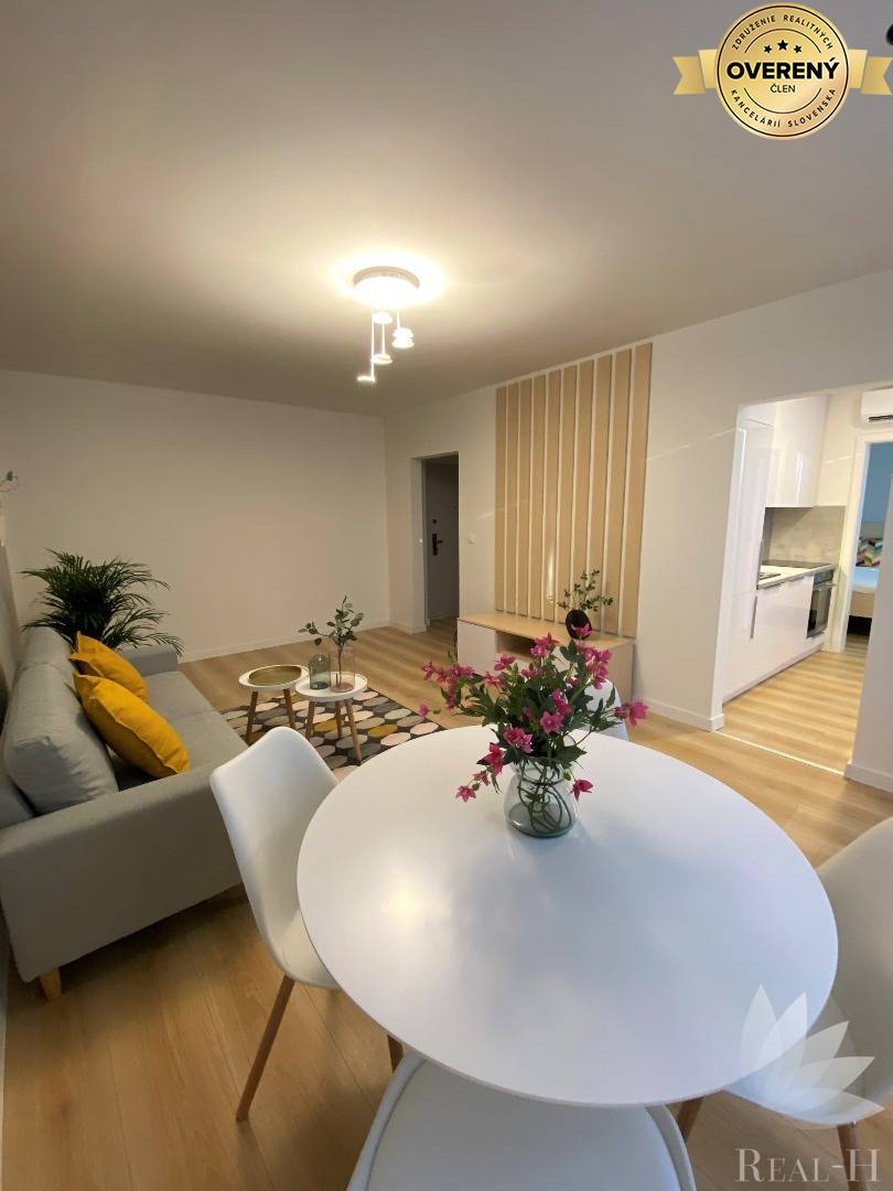 Dizajnový moderný 2 izbový byt Janotova ulica Bratislava IV Karlova Ves