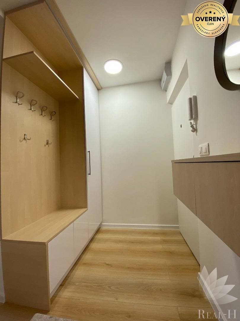 Dizajnový moderný 3 izbový byt Ružová Dolina Bratislava II Ružinov Nivy