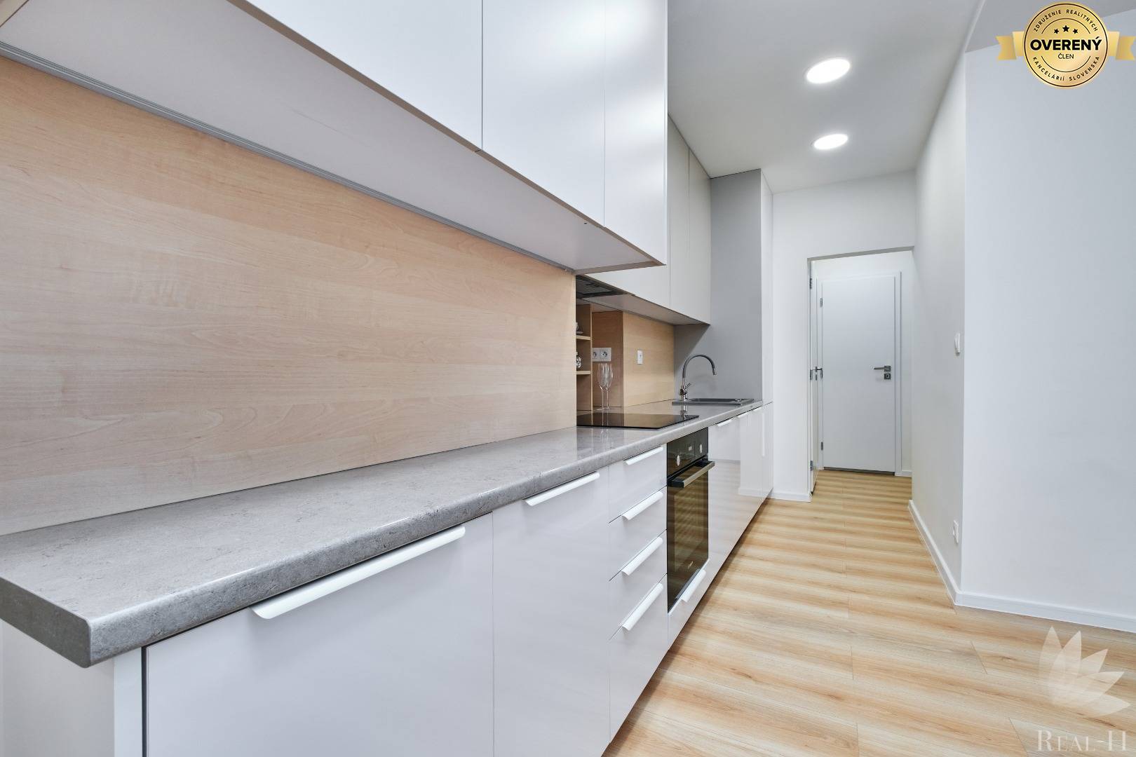 Dizajnový moderný 3 izbový byt Ružová Dolina Bratislava II Ružinov Nivy