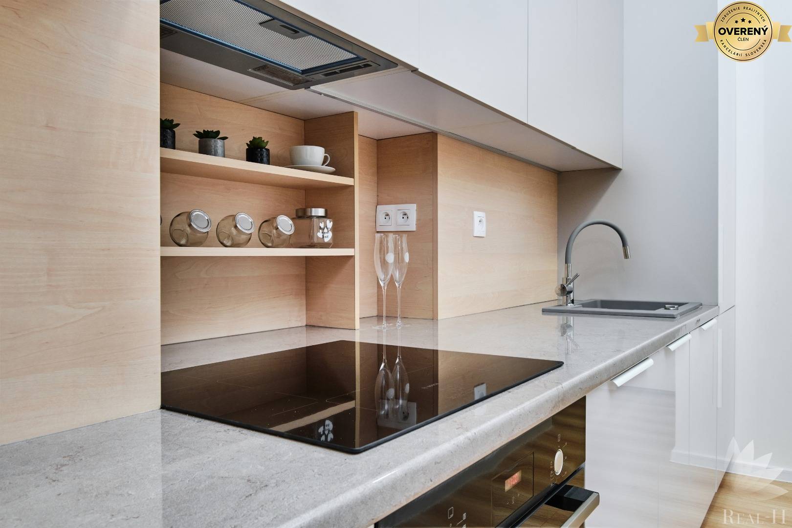 Dizajnový moderný 3 izbový byt Ružová Dolina Bratislava II Ružinov Nivy