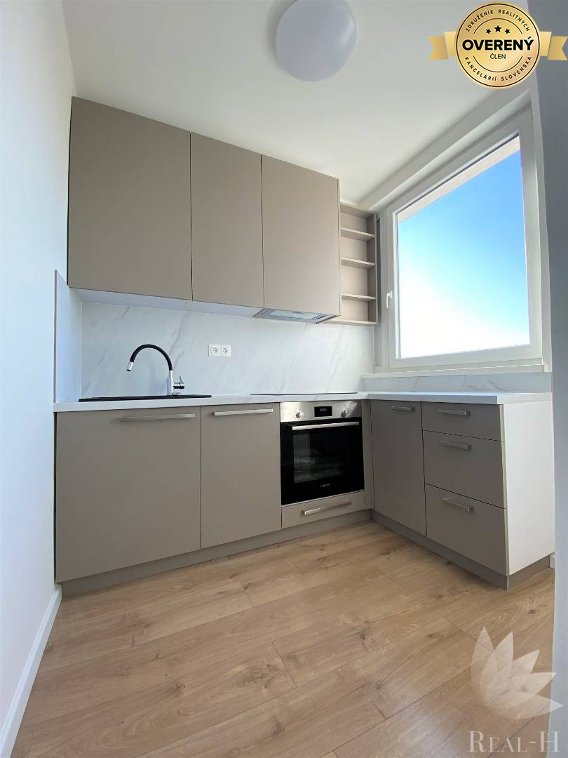 PREDANÝ moderný 2 izbový byt Podzáhradná ulica Bratislava II Podunajské Biskupice