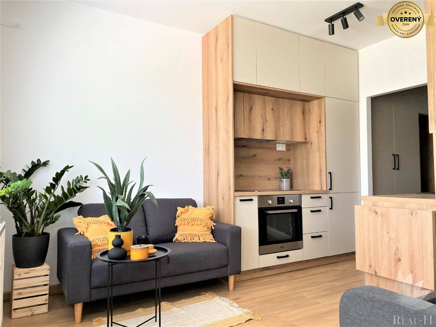 Predaj garsonky Mlynarovičova ulica BA V Petržalka