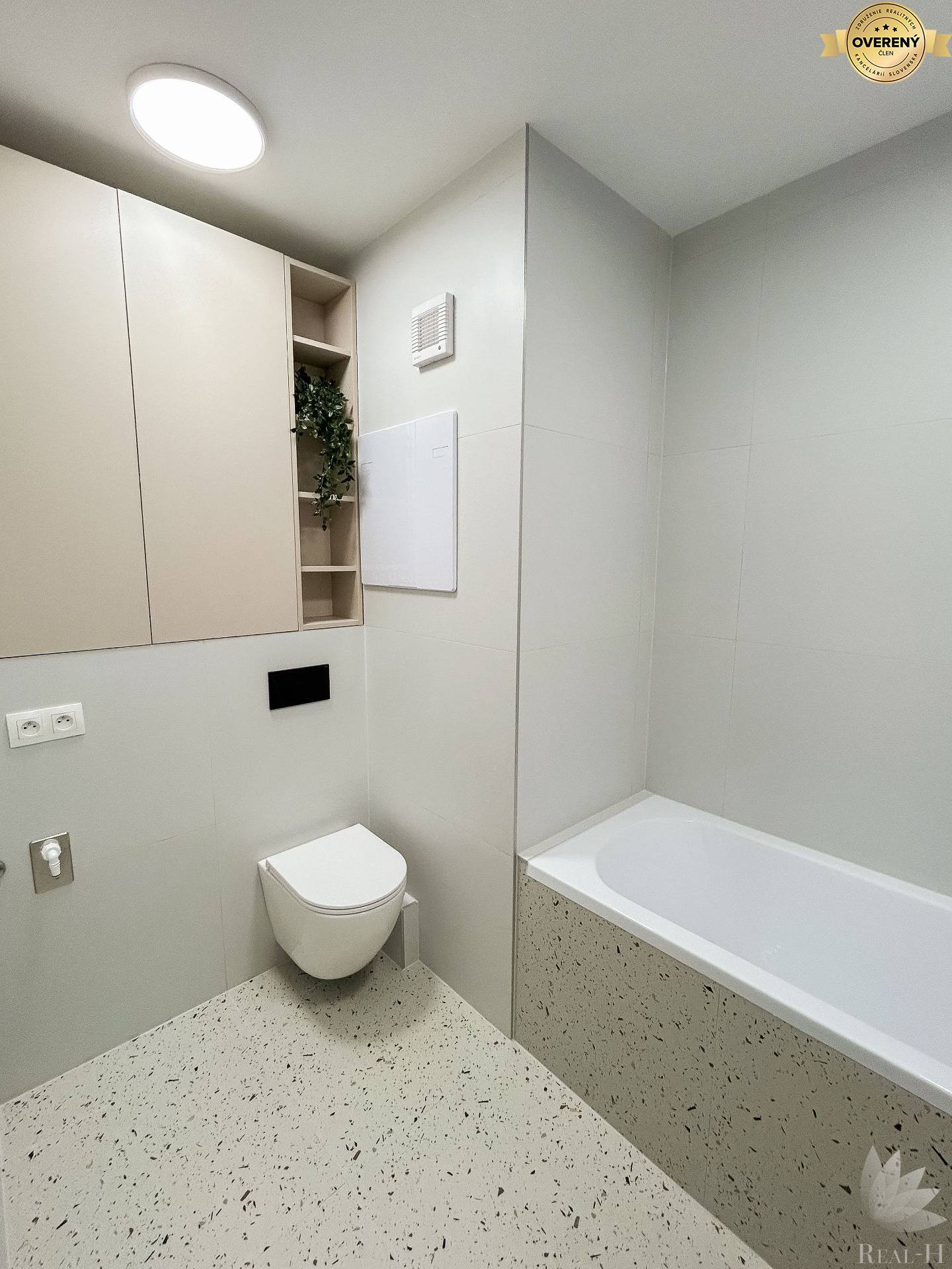 NA PREDAJ ŠTÝLOVÝ 2-IZBOVÝ BYT