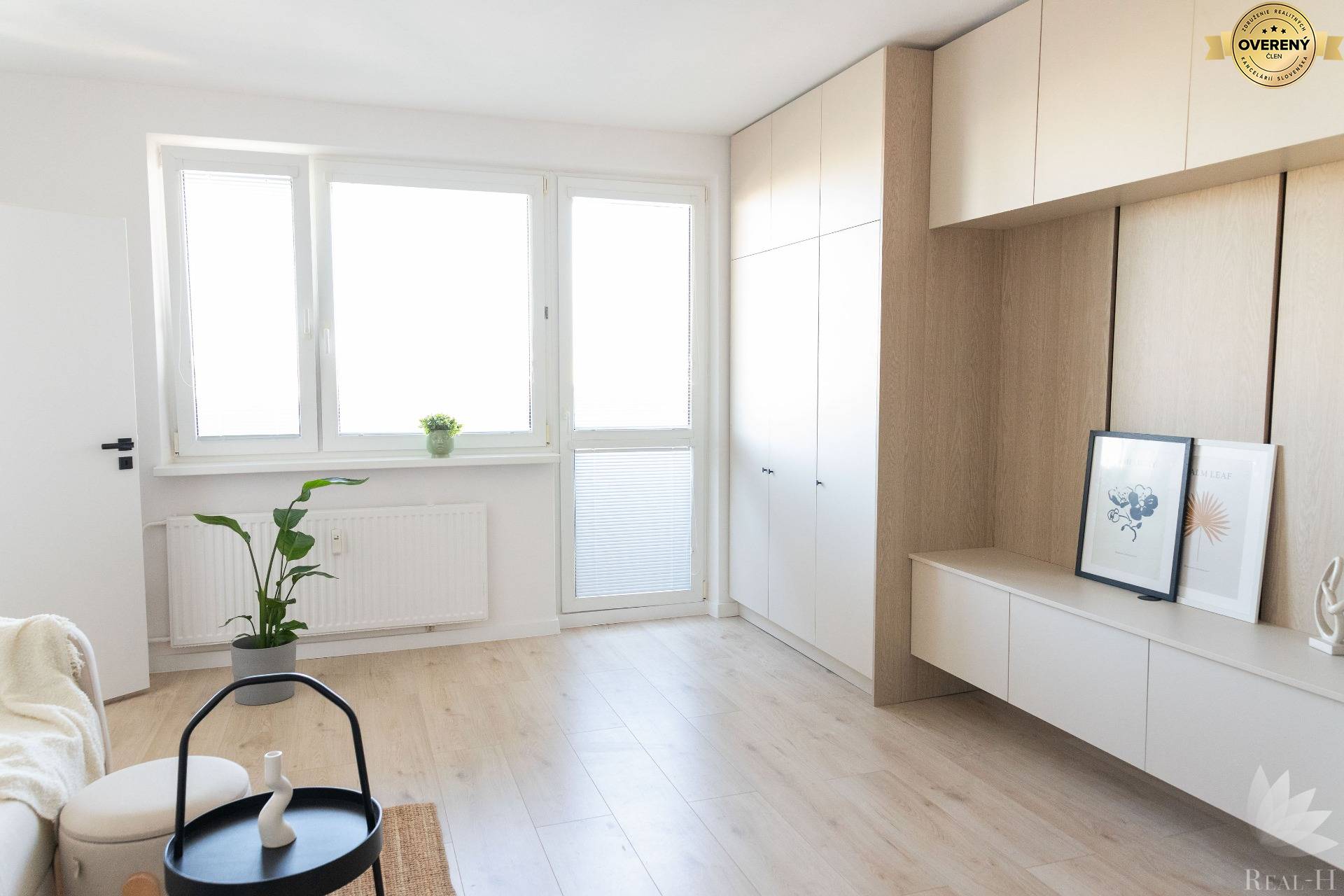 NA PREDAJ ŠTÝLOVÝ 2-IZBOVÝ BYT