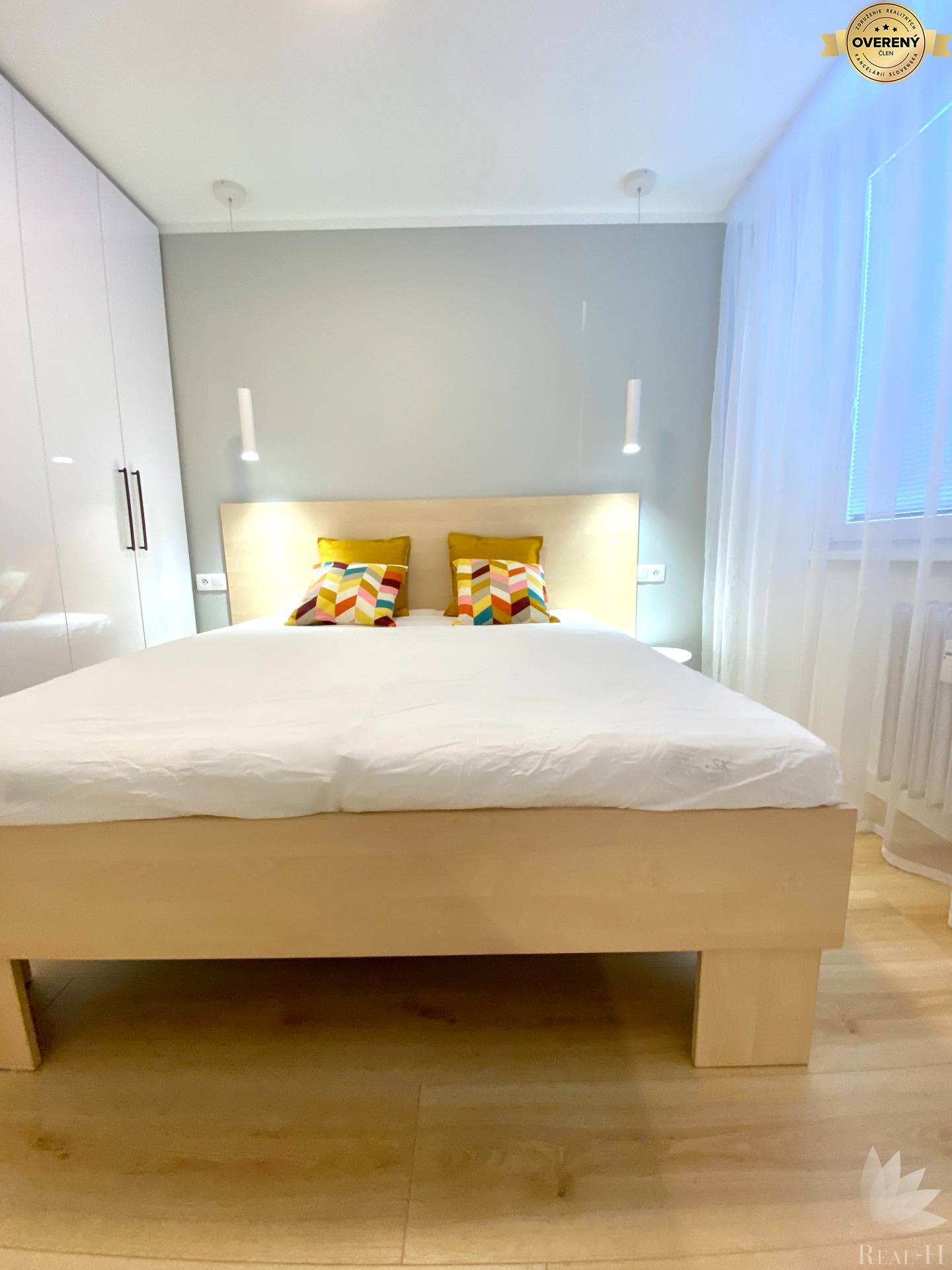 Predaj 2 izbový byt Jurigovo nám. BA IV Karlova Ves