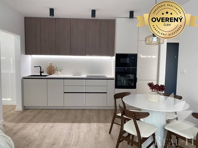 Na predaj 2,5 izbový byt