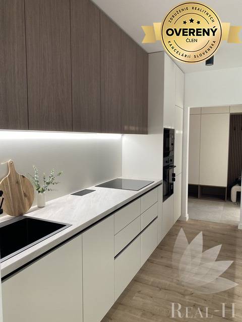 Na predaj 2,5- izbový