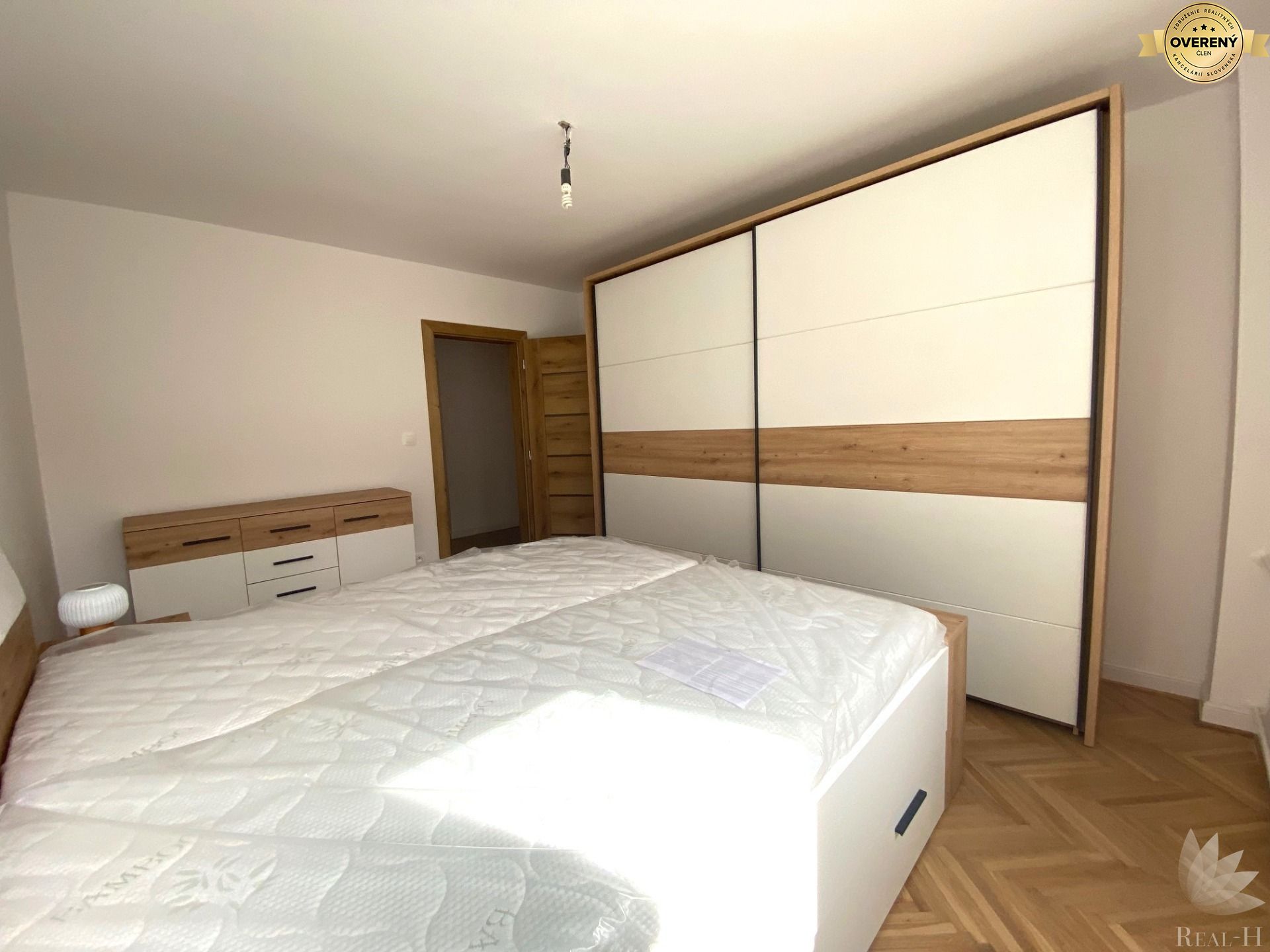 Predaj 3 izbový byt Medená ulica BA I Staré mesto