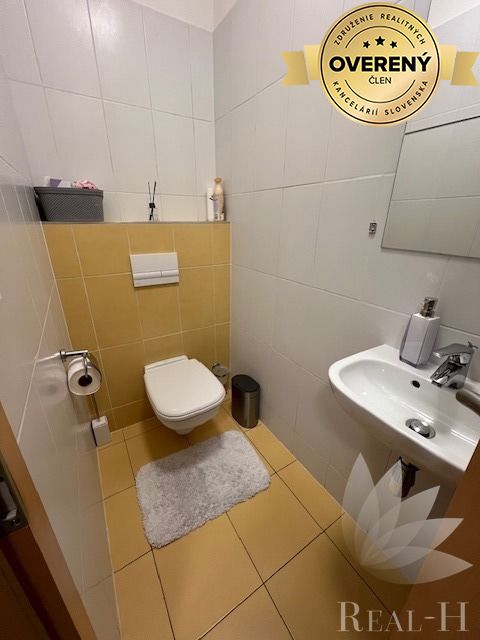 NA PREDAJ 2izbový byt