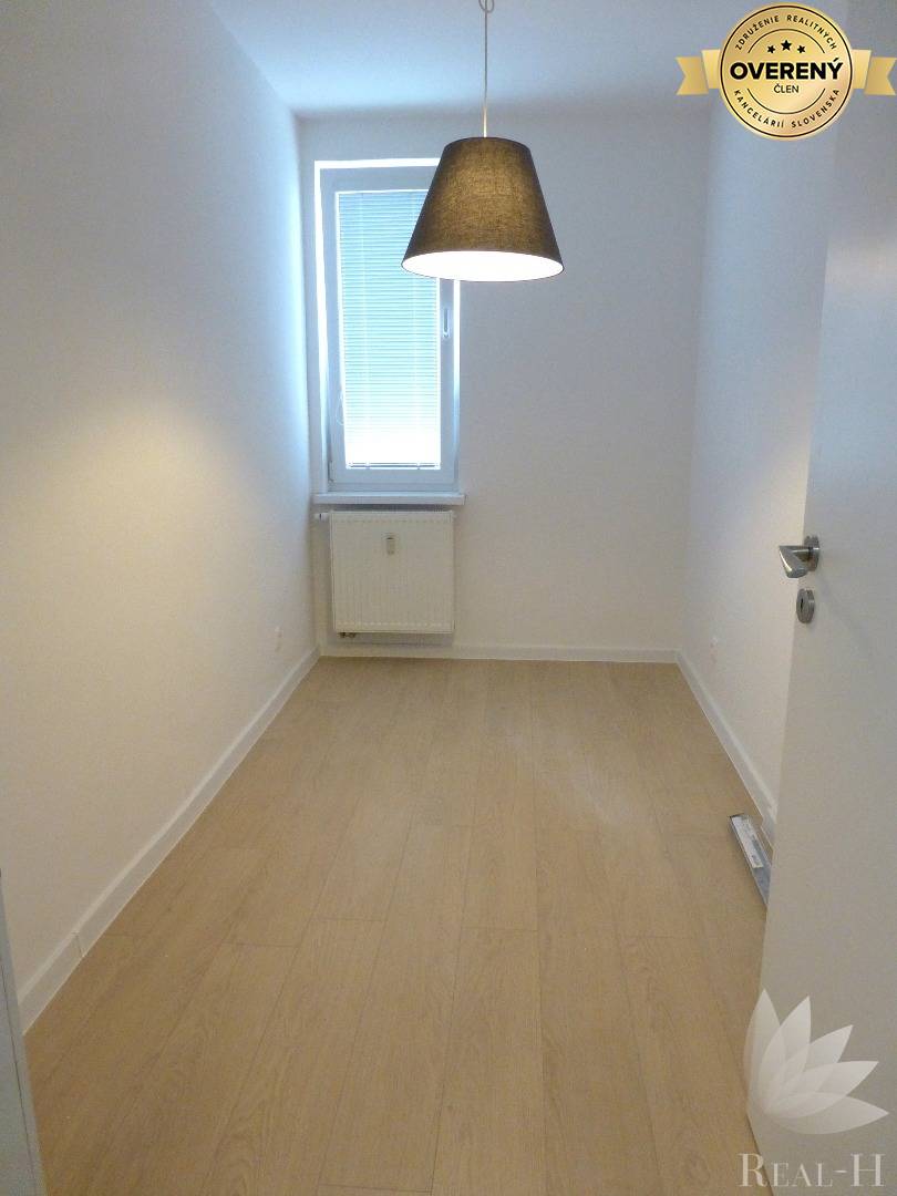 REZERVOVANÝ 1,5 izbový byt Rovníková ulica Bratislava II - Ružinov