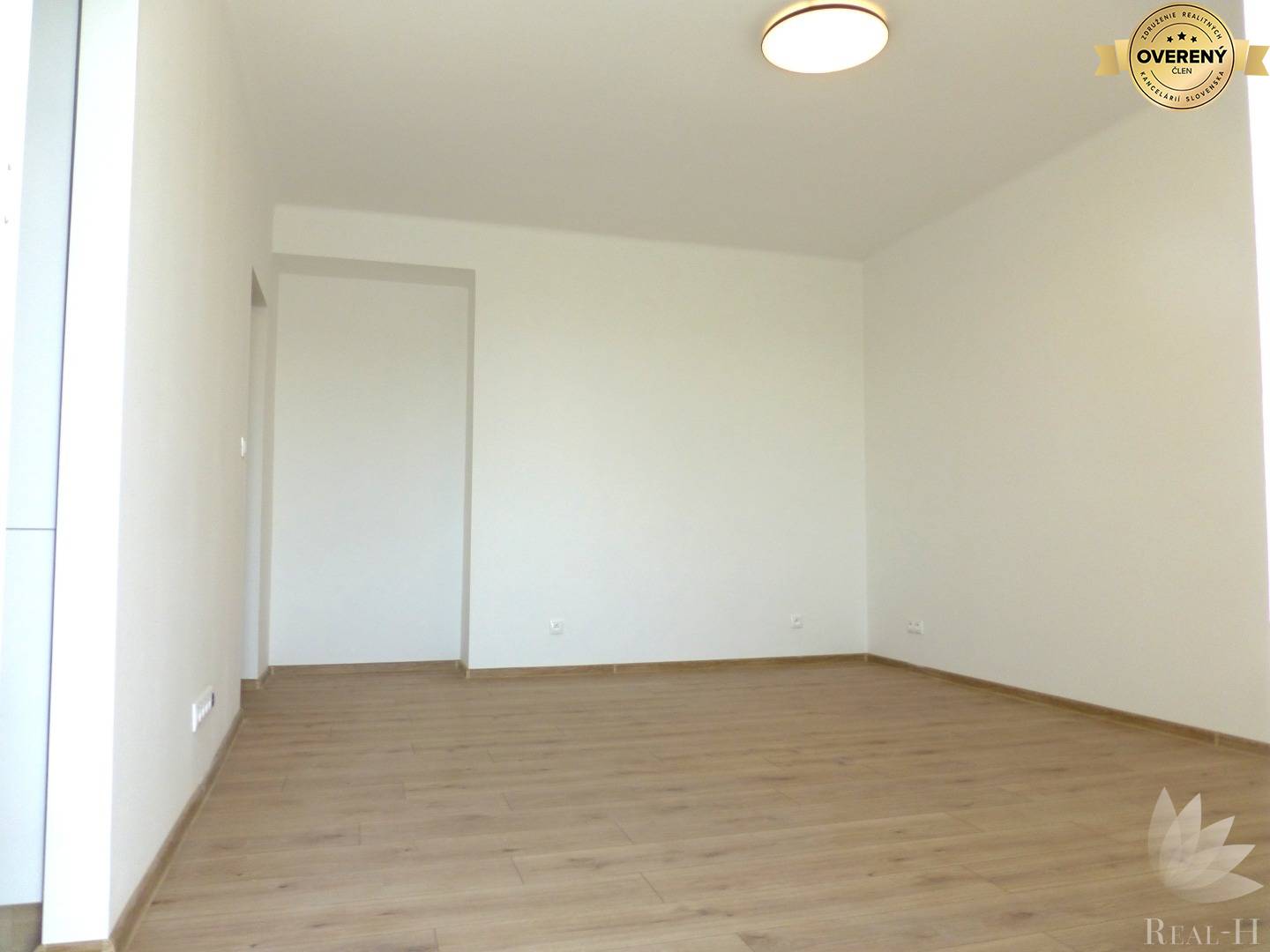 Predaj moderný 2 izbový byt Vietnamská ulica BA II Ružinov Trnávka