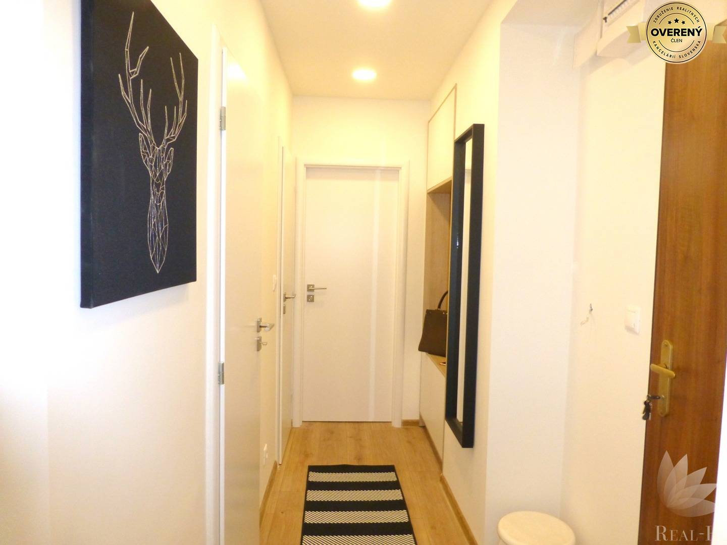 Predaj moderný 2 izbový byt Vietnamská ulica BA II Ružinov Trnávka