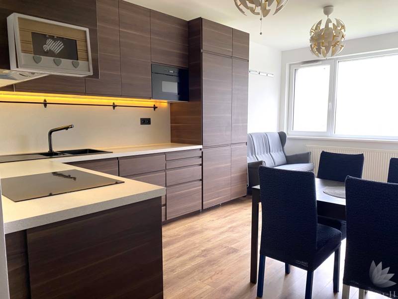 Prenájom novostavba  3 izbový byt   MAMAPAPA BA IV  Dúbravka