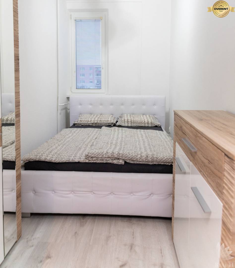 NA PREDAJ 1,5 izbový by