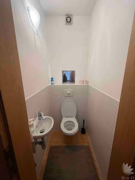 samostatné WC.jpg