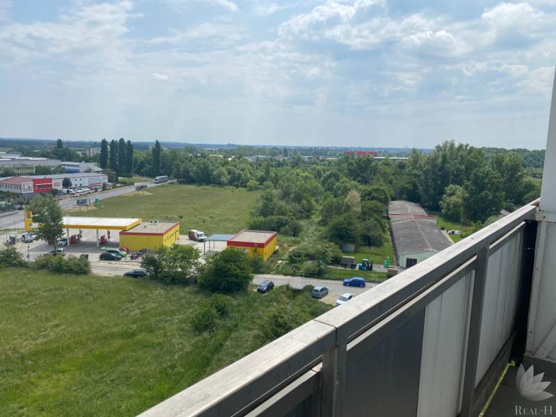 predaj  moderný 1 izbový byt ( garsónku ) ulica Rybničná , Bratislava III  Vajnory 