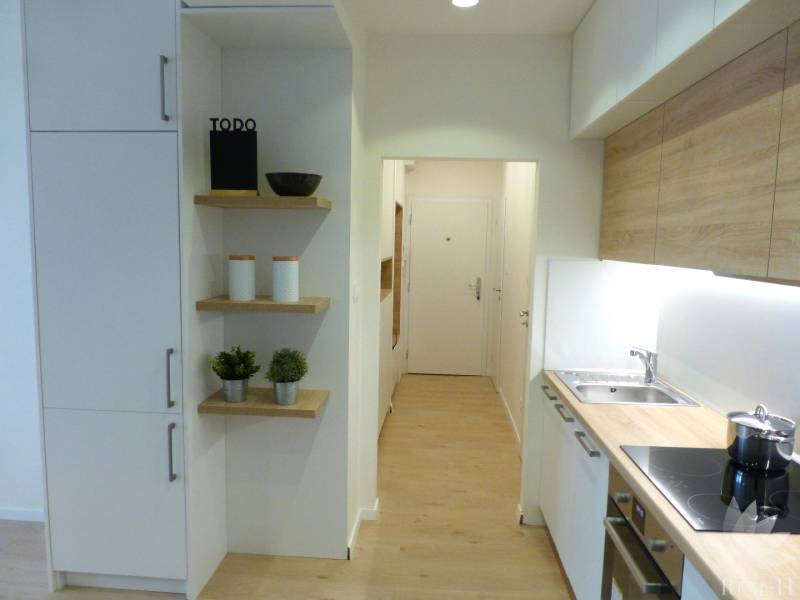 Predaj moderný 2 izbový byt + ŠATNÍK Solivarská ulica Bratislava II - Ružinov