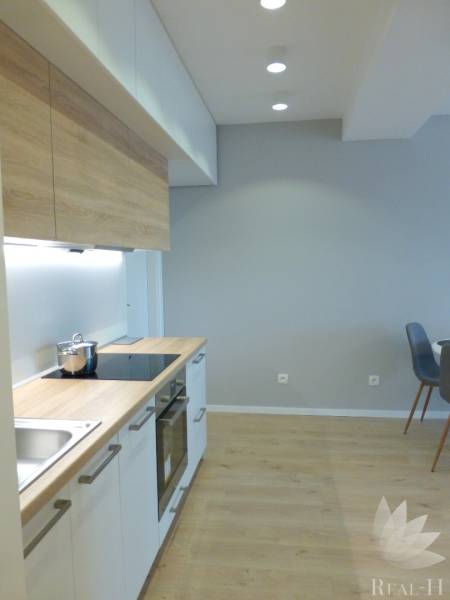 Predaj moderný 2 izbový byt + ŠATNÍK Solivarská ulica Bratislava II - Ružinov