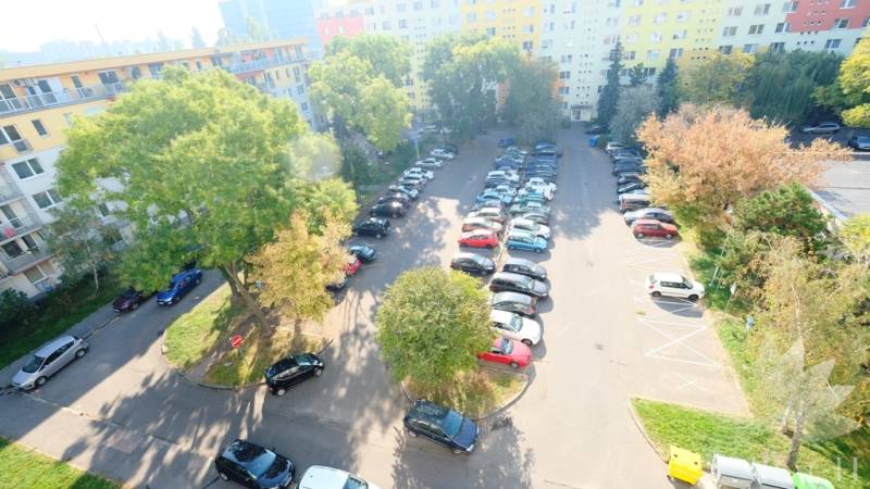 Krásny moderný2 izbový byt vyhľadávaná lokalita Muškátová ulica BA II Ružinov